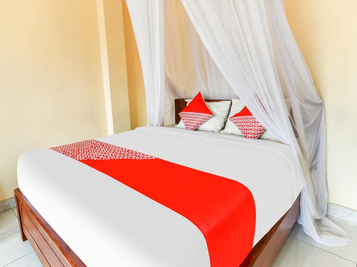 Hotel Oyo 91228 Griya Siena Munduk Esterno foto