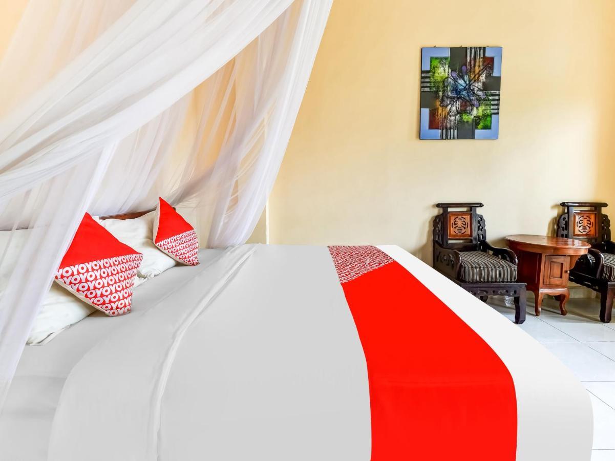 Hotel Oyo 91228 Griya Siena Munduk Esterno foto