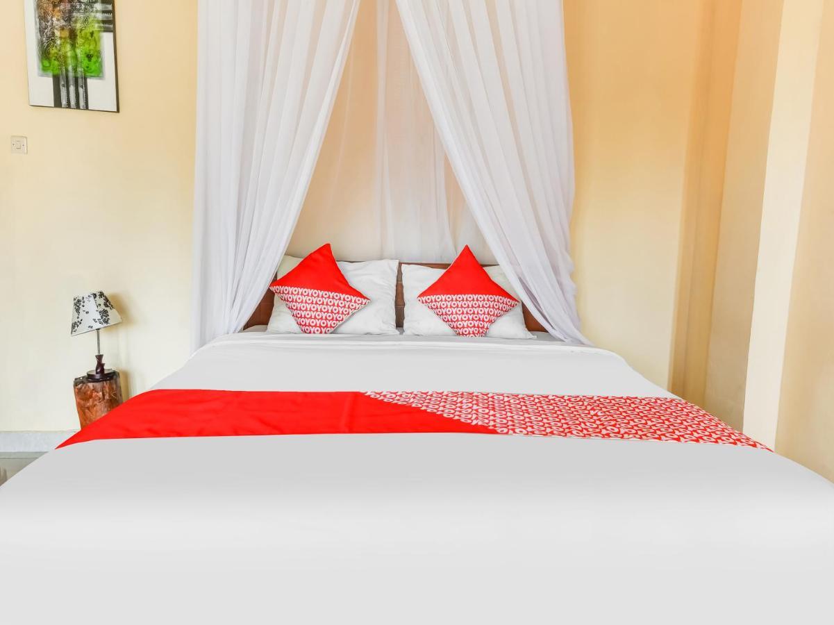 Hotel Oyo 91228 Griya Siena Munduk Esterno foto
