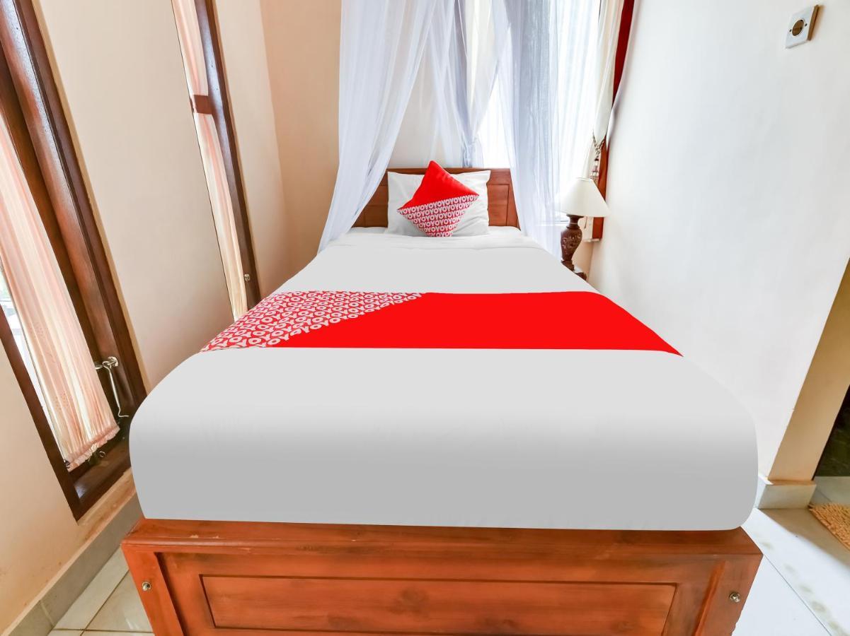 Hotel Oyo 91228 Griya Siena Munduk Esterno foto